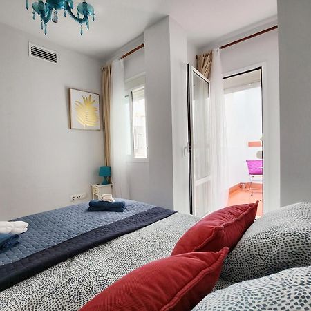 Lovely Center Apartments - Balcony Lux Sol เซบีญา ภายนอก รูปภาพ