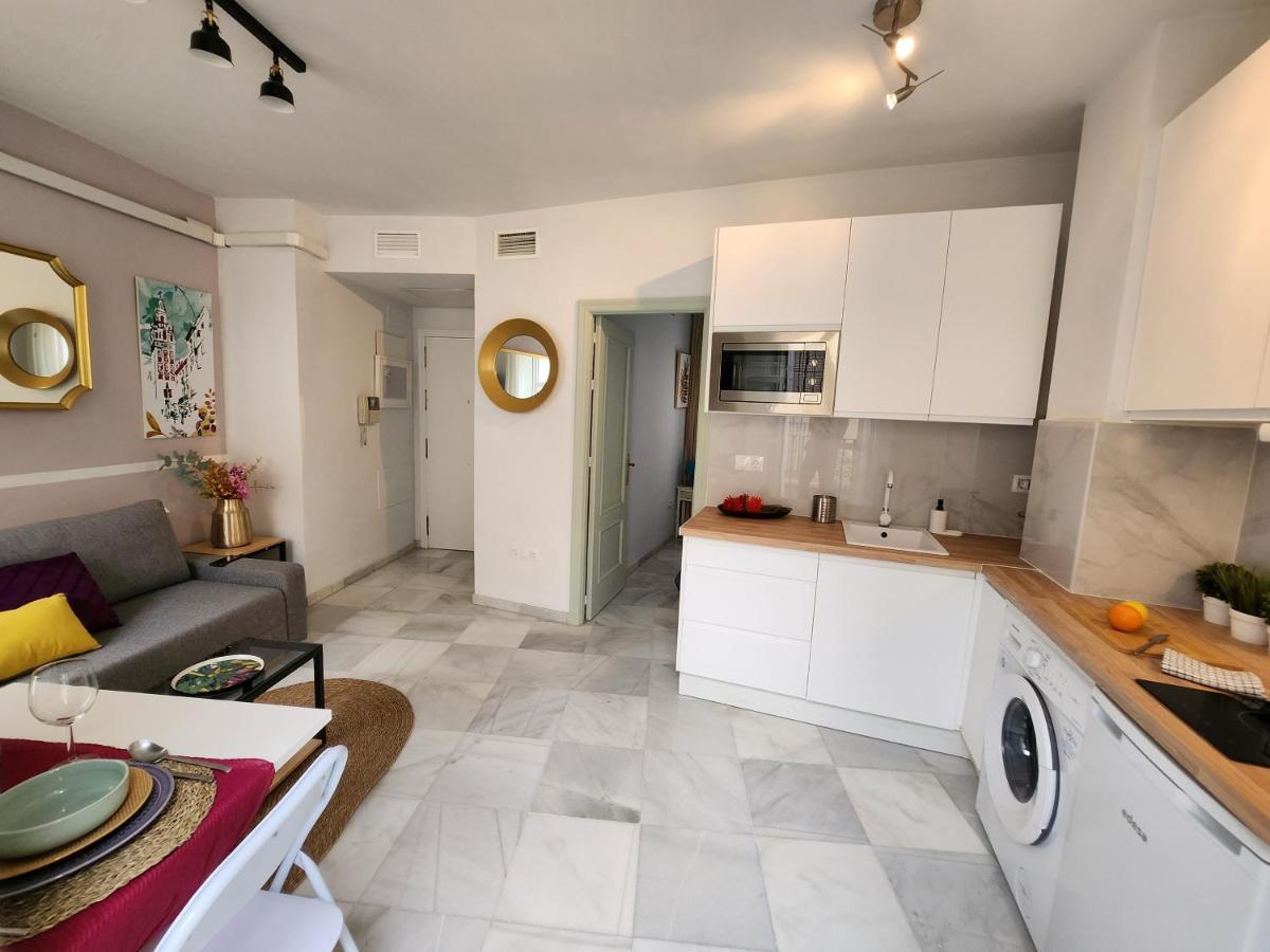 Lovely Center Apartments - Balcony Lux Sol เซบีญา ภายนอก รูปภาพ