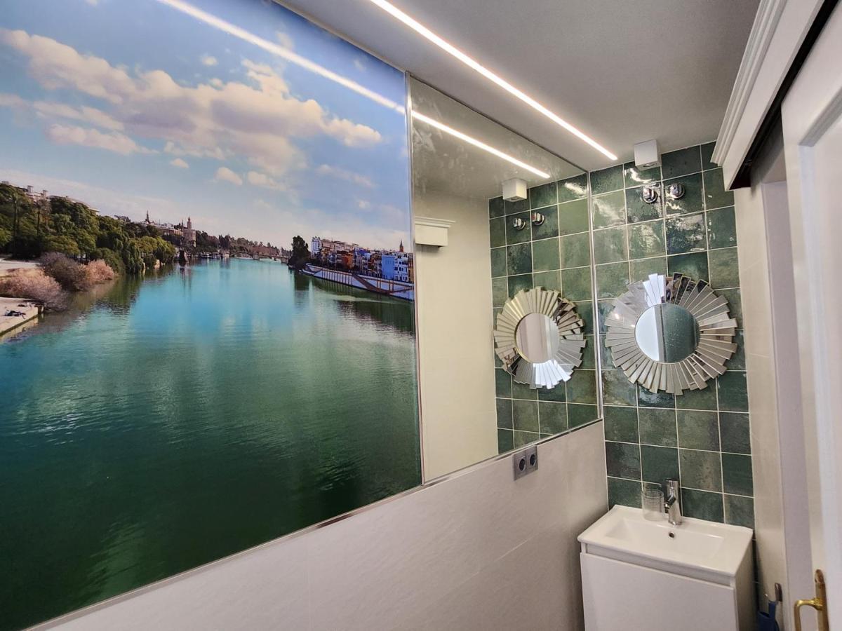 Lovely Center Apartments - Balcony Lux Sol เซบีญา ภายนอก รูปภาพ