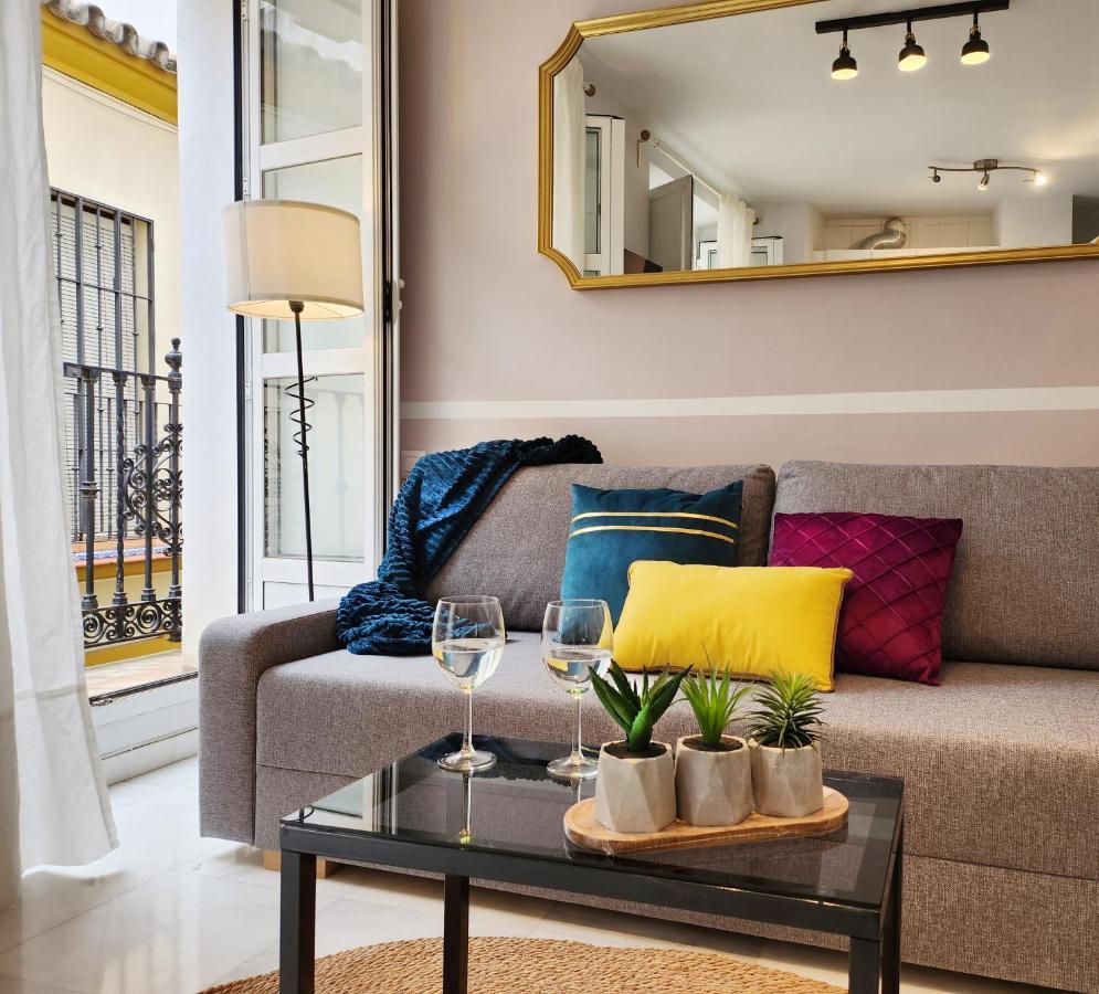 Lovely Center Apartments - Balcony Lux Sol เซบีญา ภายนอก รูปภาพ